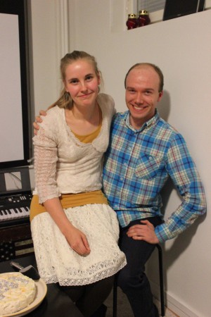 Kihlauksen 24.10 virallistus Juhan tupareissa 25.10.2014